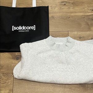 [solidcore] Solidays Mockneck ❄️🤍 Limited Edition - Size Medium women’s